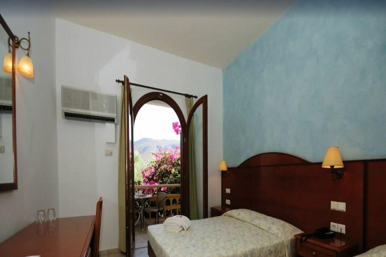 סיטייה Hotel Marina Village מראה חיצוני תמונה
