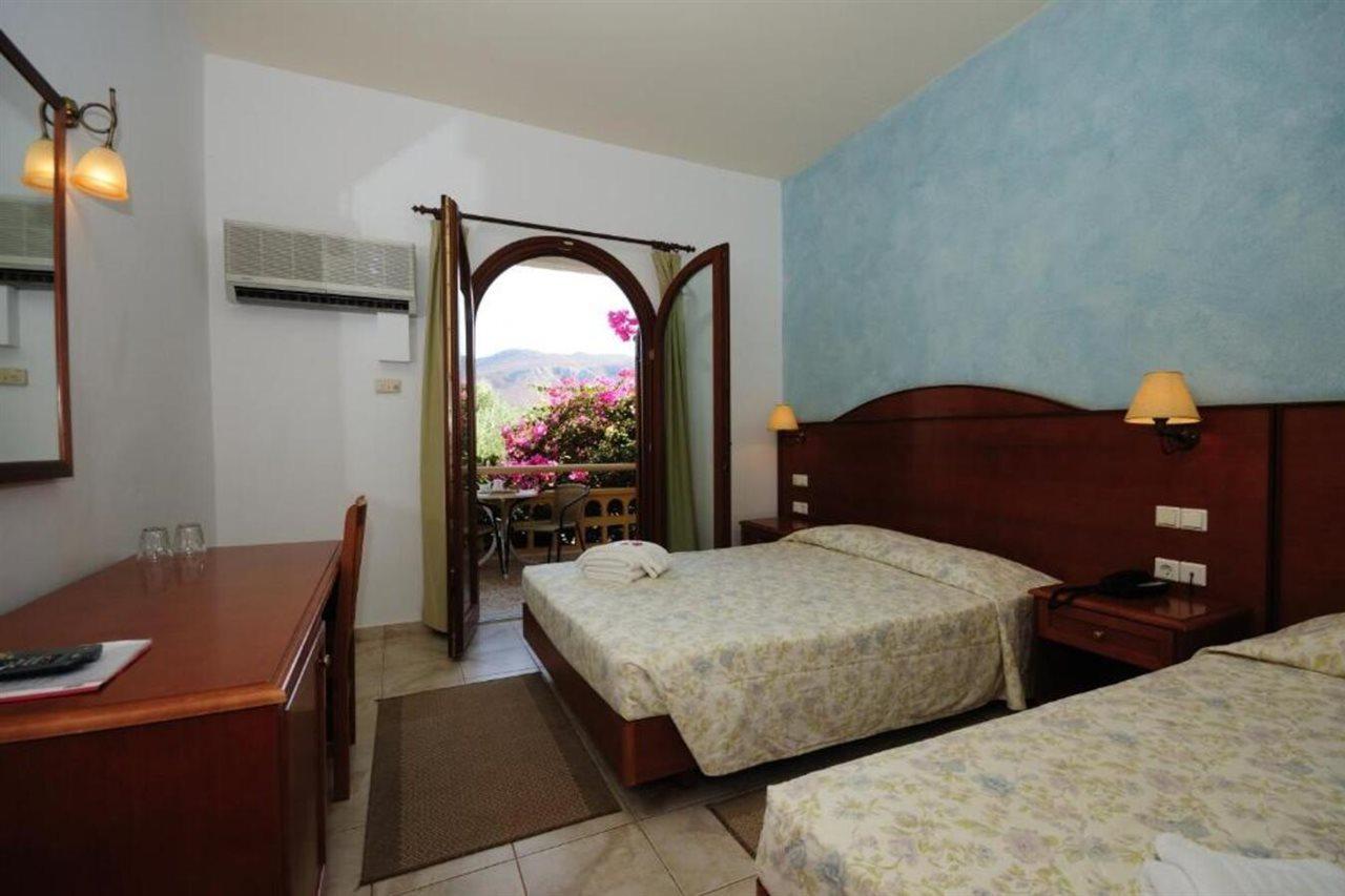 סיטייה Hotel Marina Village מראה חיצוני תמונה