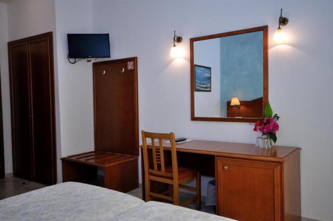 סיטייה Hotel Marina Village מראה חיצוני תמונה