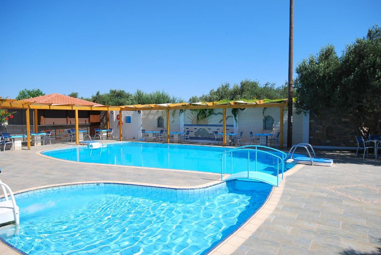 סיטייה Hotel Marina Village מראה חיצוני תמונה